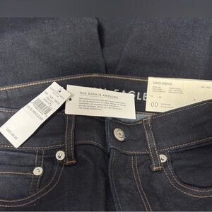 NWT AE Super Stretch Wide Leg Jeans, size 00